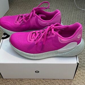Lululemon Sneakers 🏝️🌸